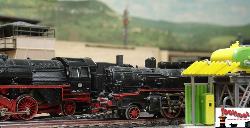 Call us for your train needs (06 878 2666)